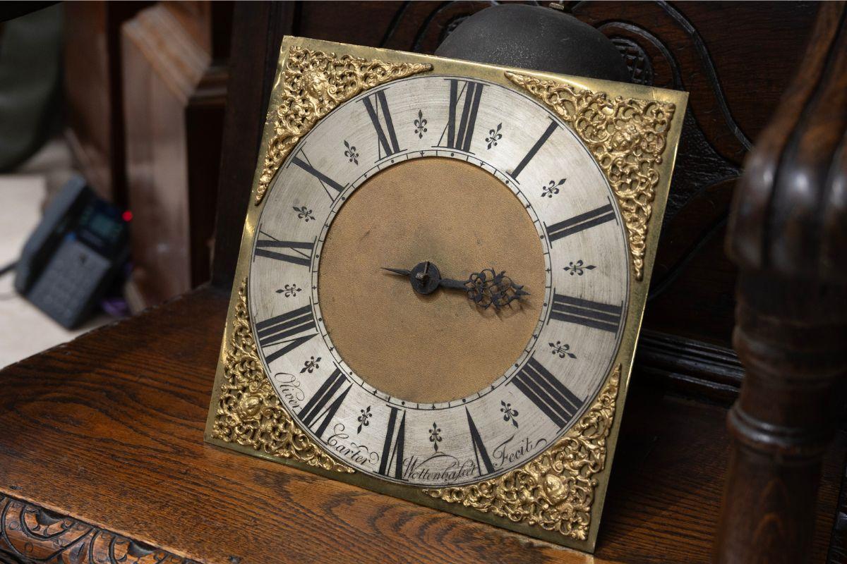 oliver carter wootton bassett clock