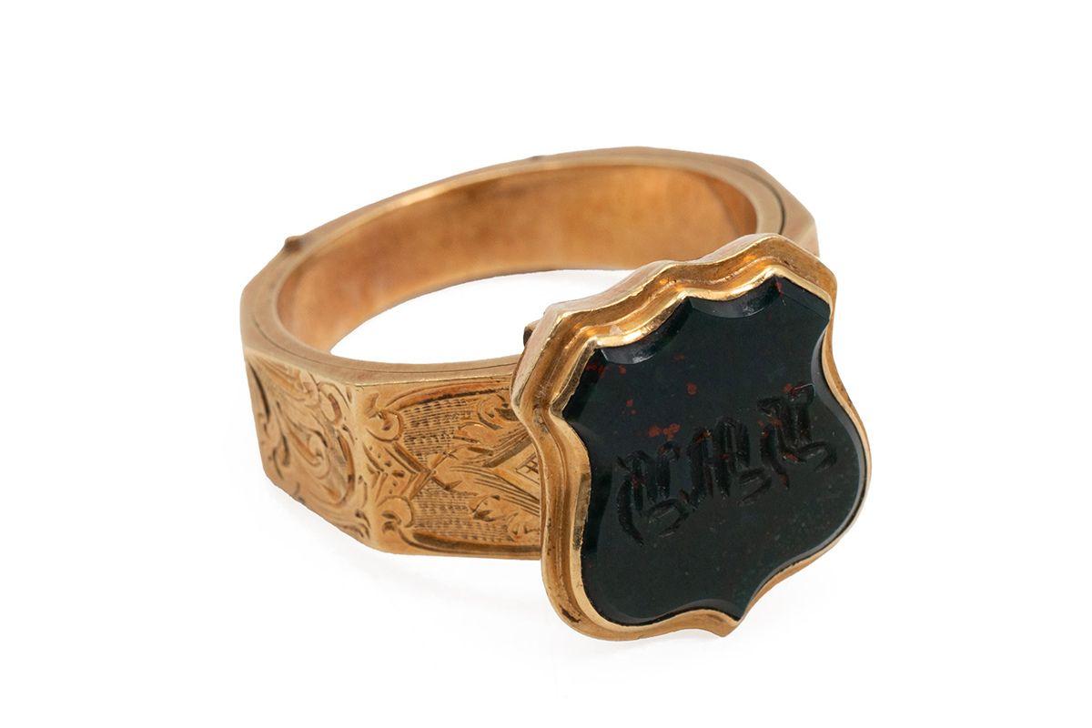 lot 47 mourning ring gallery 3