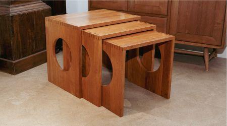 lot 379 nest of tables