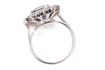lot 27 tanzanite ring gallery 5
